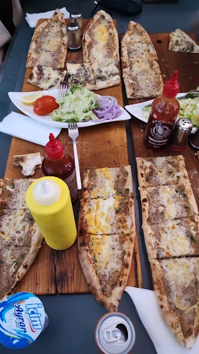 Aksaray Grillhaus Pizza Pide photo 8